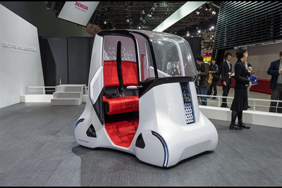 Autonomous Honda Walker Stand